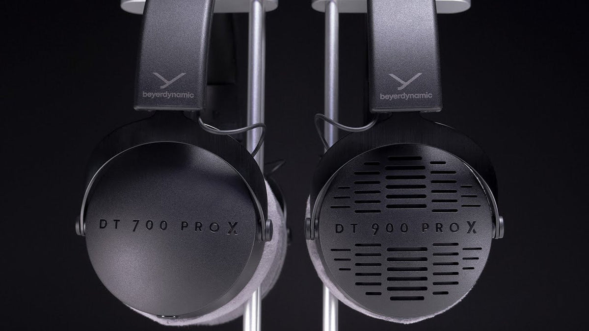 Beyerdynamic DT 770 Pro vs. DT 990 Pro: Which Headphones Win? – Wantek