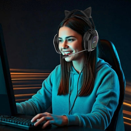 headphone cat
