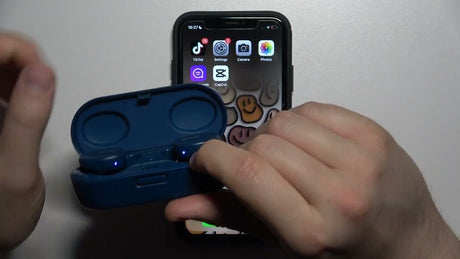 how to connect bose headphones to iphone