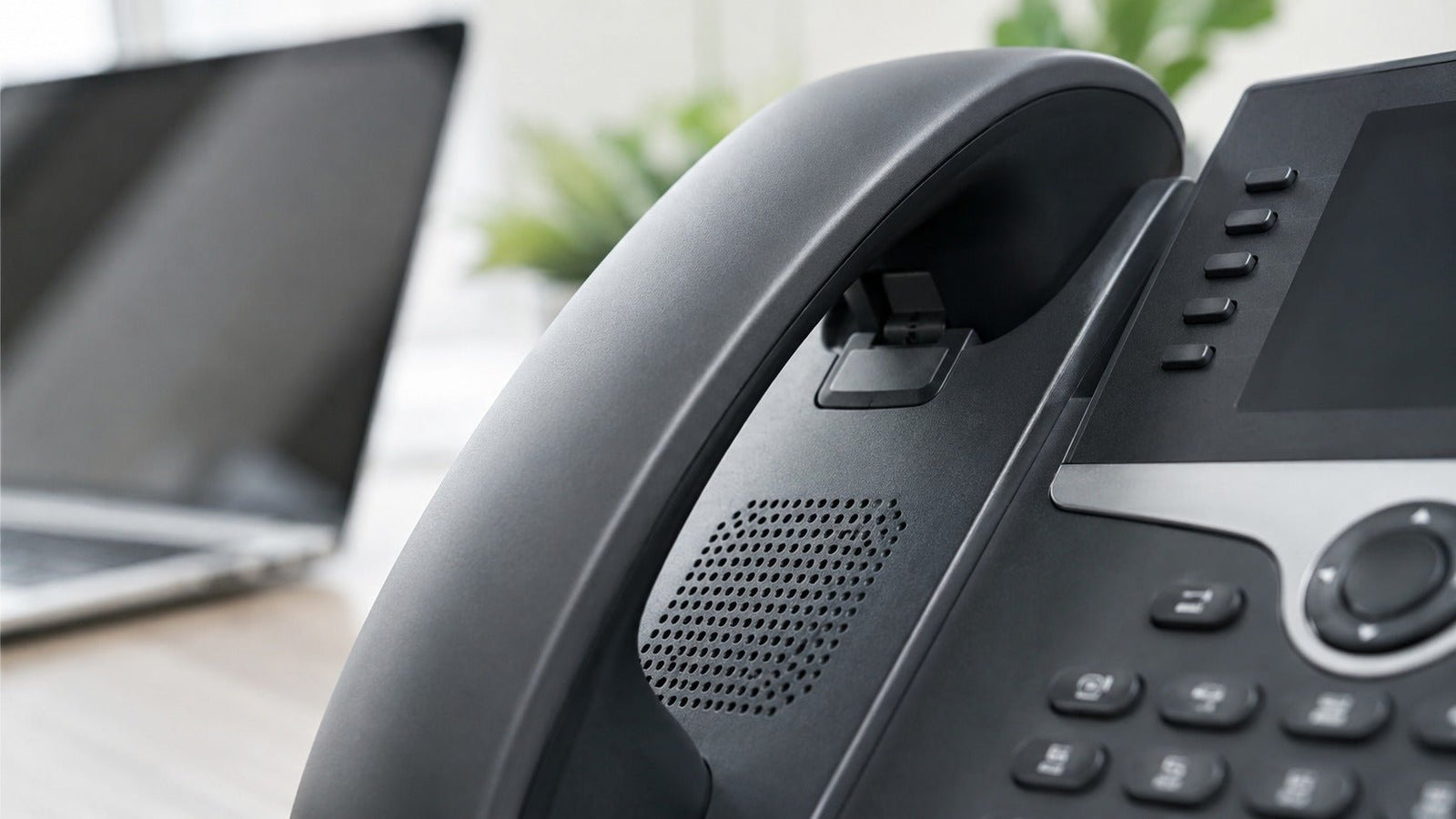 Electronic hook switch on a modern desk phone